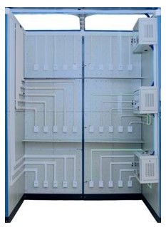  HY-B2型弱電井中垂直工作區(qū)實(shí)訓(xùn)裝置